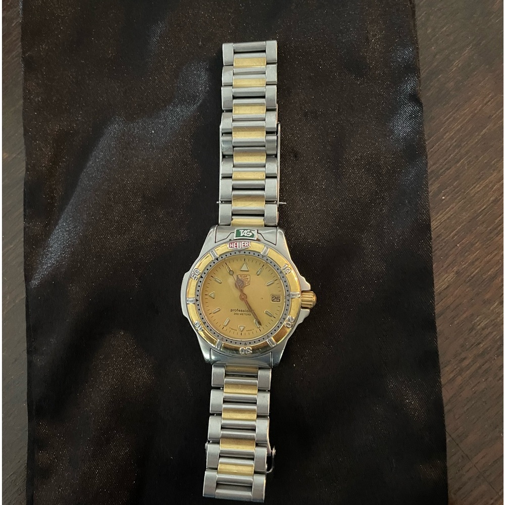 Men’s Tag Heuer Professional 200 M Watch